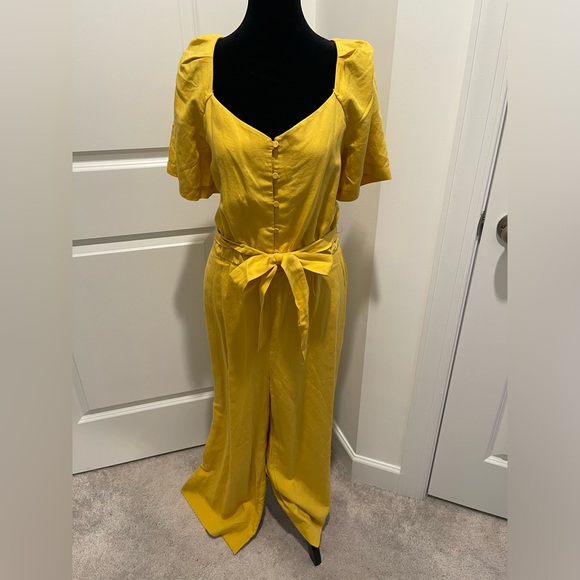 Ann Taylor Tie Waist Linen Loosefit Jumpsuist Romper Yellow Womens Size 10 NWT - Picture 9 of 11